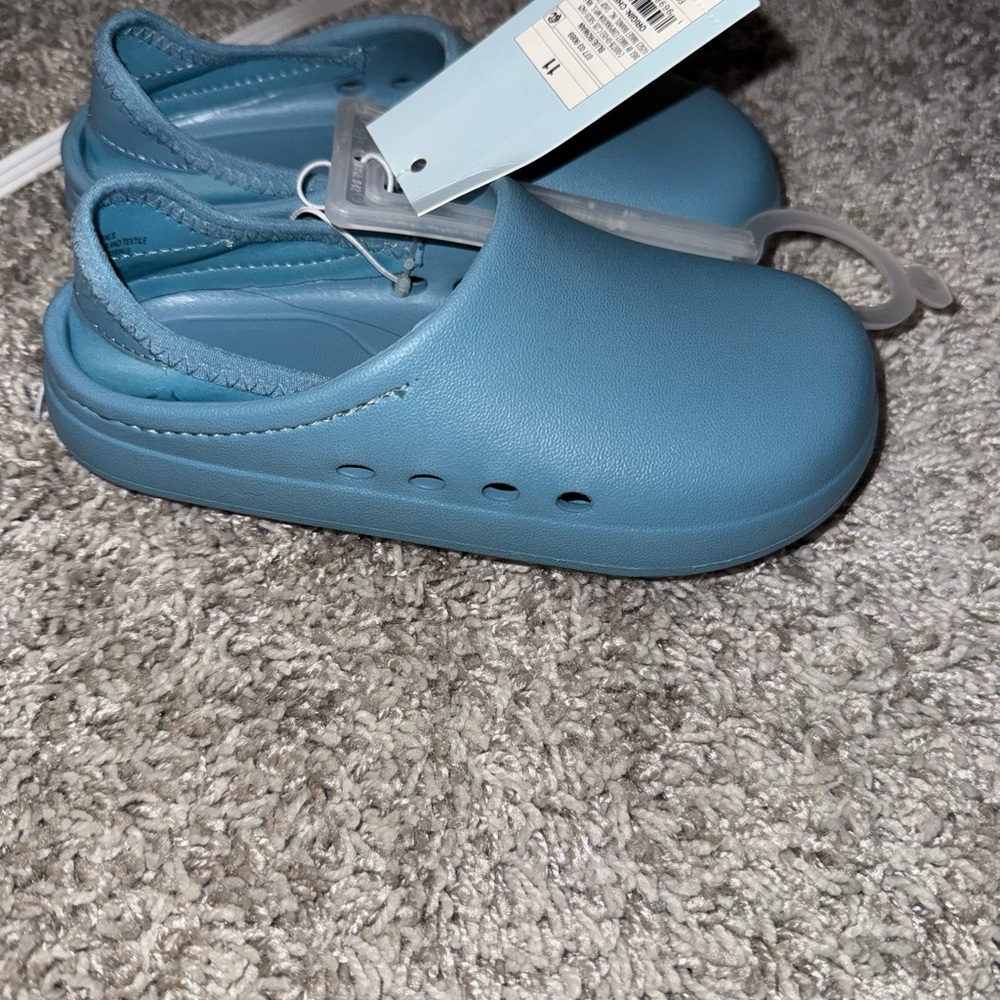 Kids Blue Clogs